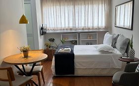 SH59 Estilo Conforto Simplicidade na Bela Cintra